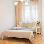 Apartment Centrum Abrahama 15 Minut Pieszo Od Plazy Miejskiej By Renters