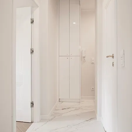 Апартаменти Centrum Abrahama 15 Minut Pieszo Od Plazy Miejskiej By Renters *